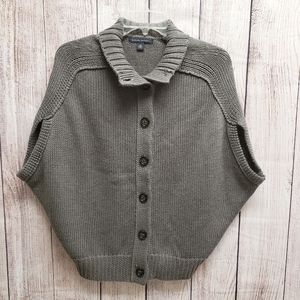 Banana Republic Fashionable Sleeveless Cardigan